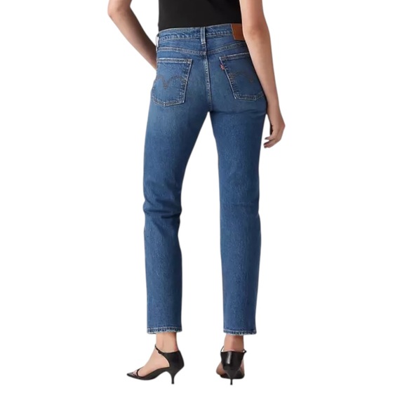 LEVI’S Wedgie Straight Premium Denim Jean in Unstoppable Wear 27 - Picture 2 of 9